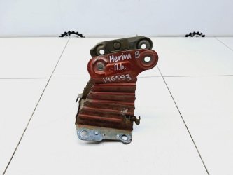 Кронштейн усилителя переднего бампера левый Opel Meriva B
