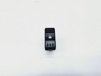 Кнопка центрального замка Renault Logan 1 L90