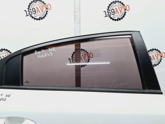 Стекло двери задней правой Kia RIO 4 FB