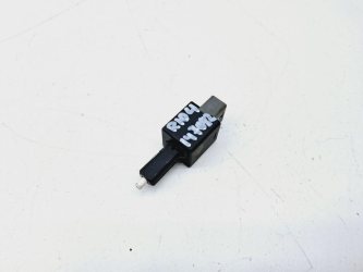 Датчик включения стопсигнала Kia RIO 4 FB