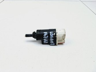 Датчик включения стопсигнала Renault Logan 2 L52