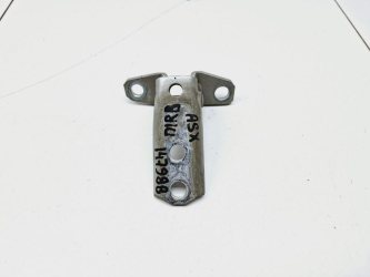 Петля двери Mitsubishi ASX