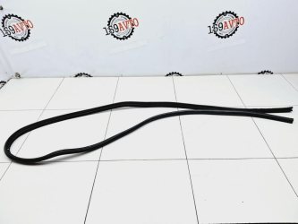 Уплотнитель двери Mitsubishi ASX