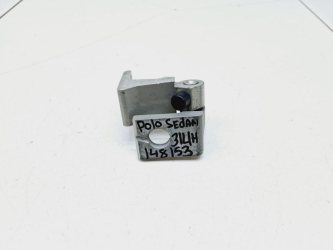 Петля двери Volkswagen Polo 5