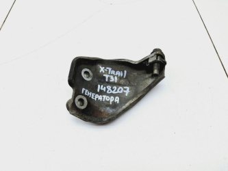 Кронштейн генератора Nissan X-Trail T31