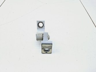 Петля двери Volkswagen Polo 5