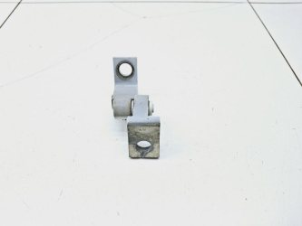 Петля двери Volkswagen Polo 5