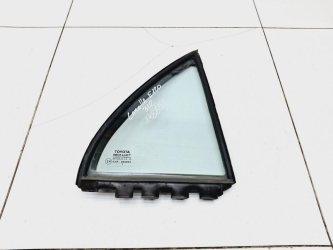Стекло двери задней правой форточка Toyota Corolla E120
