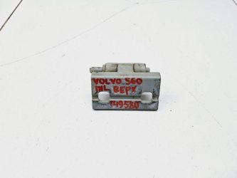 Петля двери передней левой верхняя Volvo S60 1 P24