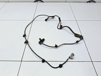 Датчик ABS передний левый Toyota Hilux 7 AN10, AN20, AN30