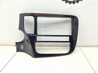 Накладка декоративная Mitsubishi Outlander 3 GF