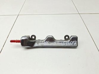Рейка топливная Toyota Land Cruiser J300