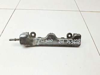 Рейка топливная Toyota Land Cruiser J300
