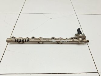 Рейка топливная Toyota Land Cruiser J300