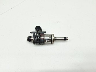 Форсунка топливная Toyota Land Cruiser J300