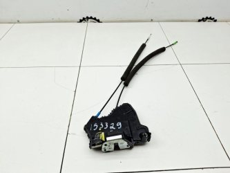 Замок двери передней левой Subaru Forester S13, SJ