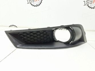 Рамка противотуманой фары правой Subaru Legacy B14, BM, BR