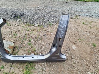Порог со стойкой левый Subaru Legacy B14, BM, BR