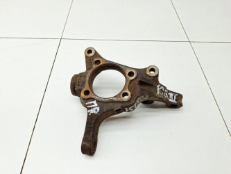 Кулак поворотный передний правый Subaru Forester S12, SH