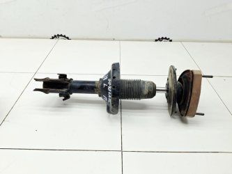 Амортизатор передний левый Subaru Impreza G12, GE, GH