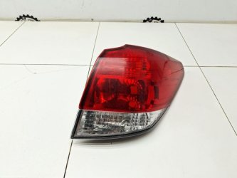 Фонарь задний наружный правый Subaru Outback B14, BR
