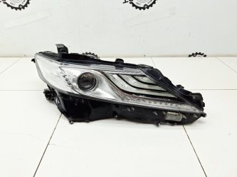 Фара правая Toyota Camry XV70