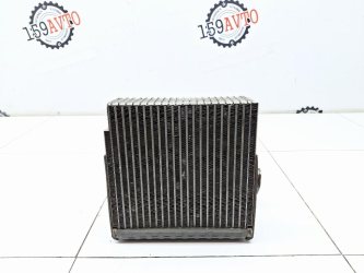 Испаритель кондиционера Mitsubishi Carisma DA
