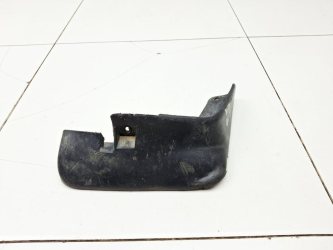 Брызговик передний правый Mitsubishi Lancer 10 CY