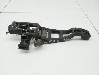 Кронштейн ручки Ford Focus 2