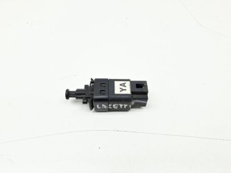 Датчик включения стопсигнала Chevrolet Lacetti J200