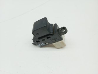 Кнопка стеклоподъемника Nissan Almera N16