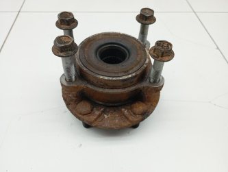 Ступица передняя Toyota RAV4 A40