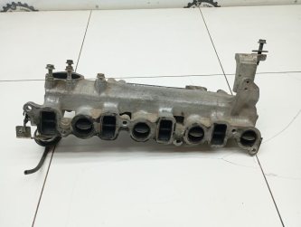 Коллектор впускной Toyota Hilux 7 AN10, AN20, AN30