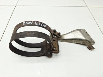 Кронштейн выпускного коллектора BMW M5 E60, E61