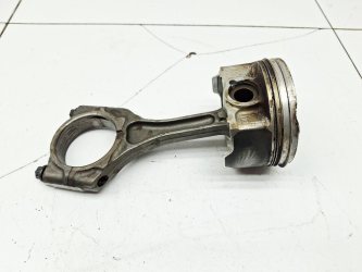 Поршень с шатуном Subaru Forester S12, SH