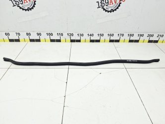 Уплотнитель капота Daewoo Nexia N150