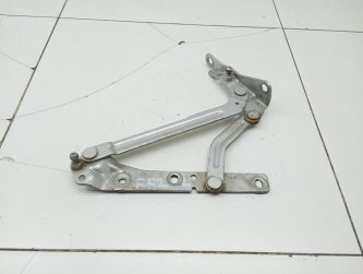 Петля капота левая Ford Focus 2