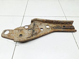Кронштейн подрамника Hyundai Accent LC