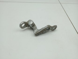 Петля двери передней левой верхняя Ford Focus 2