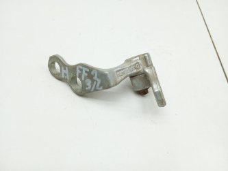 Петля двери задней левой нижняя Ford Focus 2