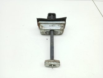 Ограничитель двери Ford Focus 2