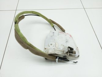 Замок двери передней правой Mazda 3 BL