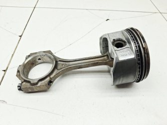 Поршень с шатуном Toyota Land Cruiser 100