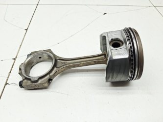 Поршень с шатуном Toyota Land Cruiser 100