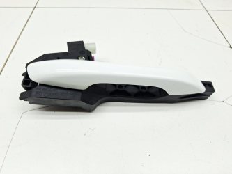 Ручка двери задней наружная правая Kia RIO 4 FB