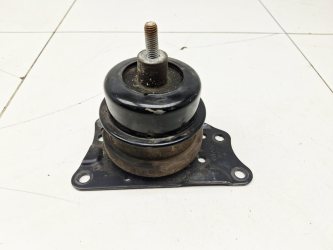 Опора двигателя правая Volkswagen Polo 5