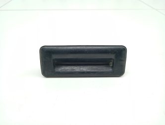Кнопка открывания багажника Volkswagen Polo 5