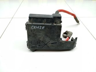 Блок предохранителей Chevrolet Cruze J300