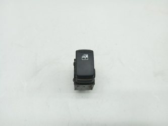 Кнопка стеклоподъемника Hyundai Getz TB