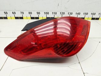 Фонарь задний левый Peugeot 308 T7